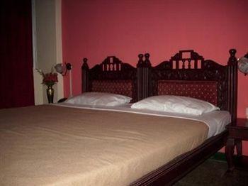 Hotel Charring Cross Ooty Εξωτερικό φωτογραφία