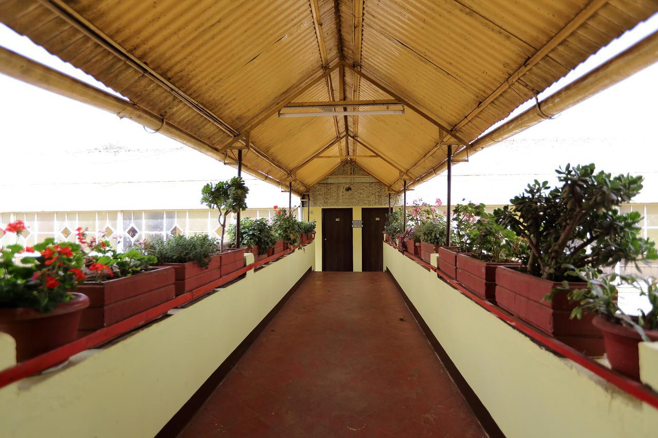 Hotel Charring Cross Ooty Εξωτερικό φωτογραφία