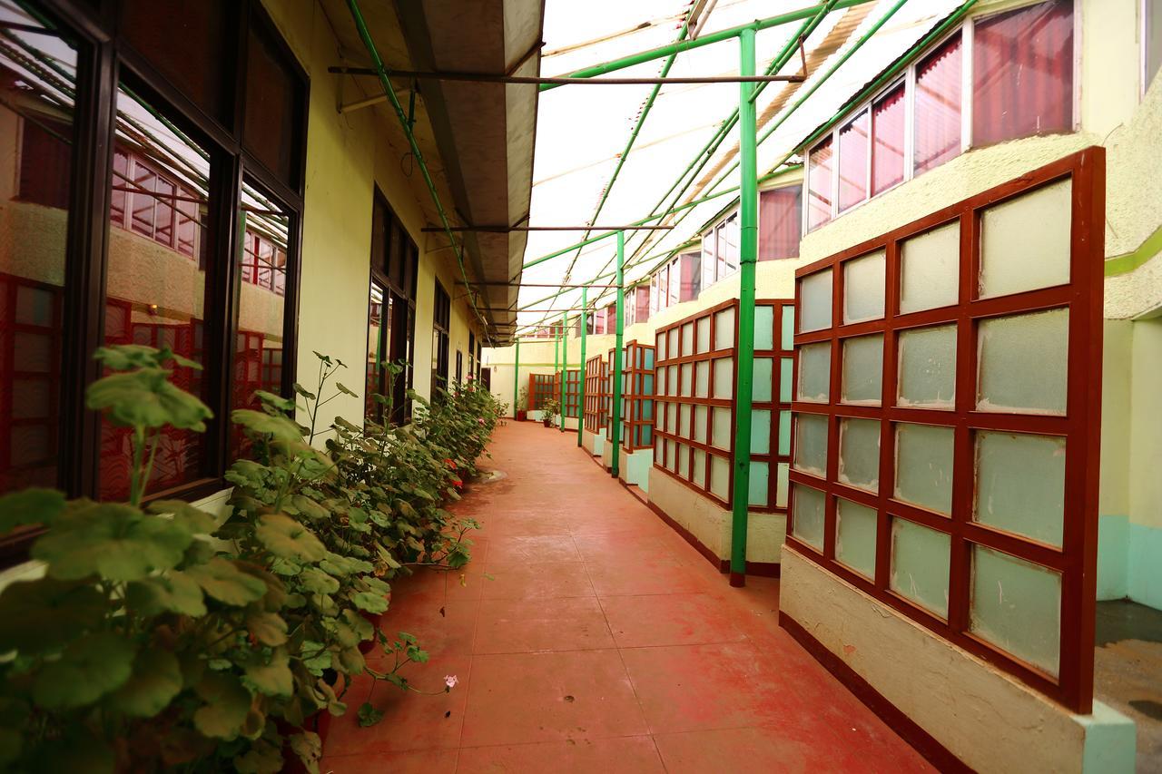 Hotel Charring Cross Ooty Εξωτερικό φωτογραφία