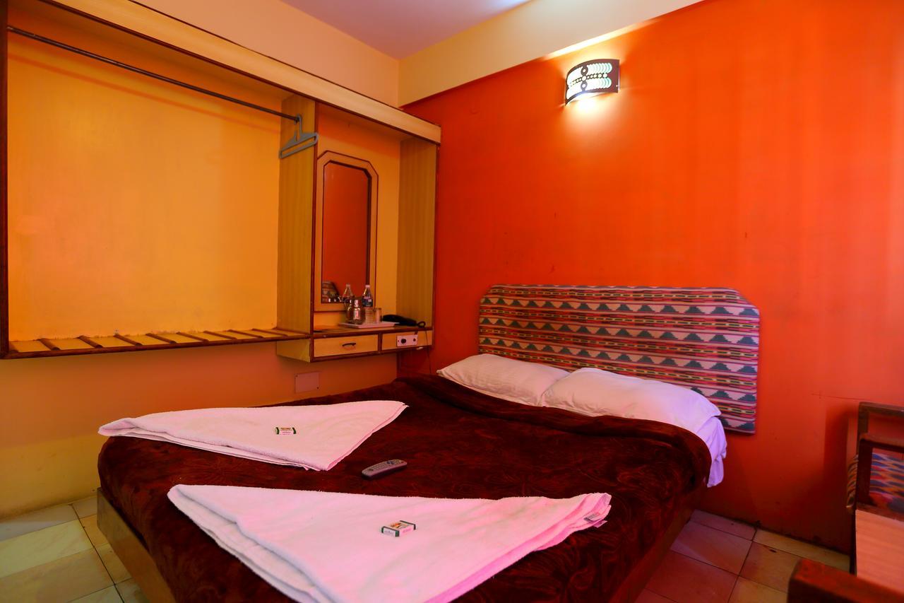 Hotel Charring Cross Ooty Εξωτερικό φωτογραφία
